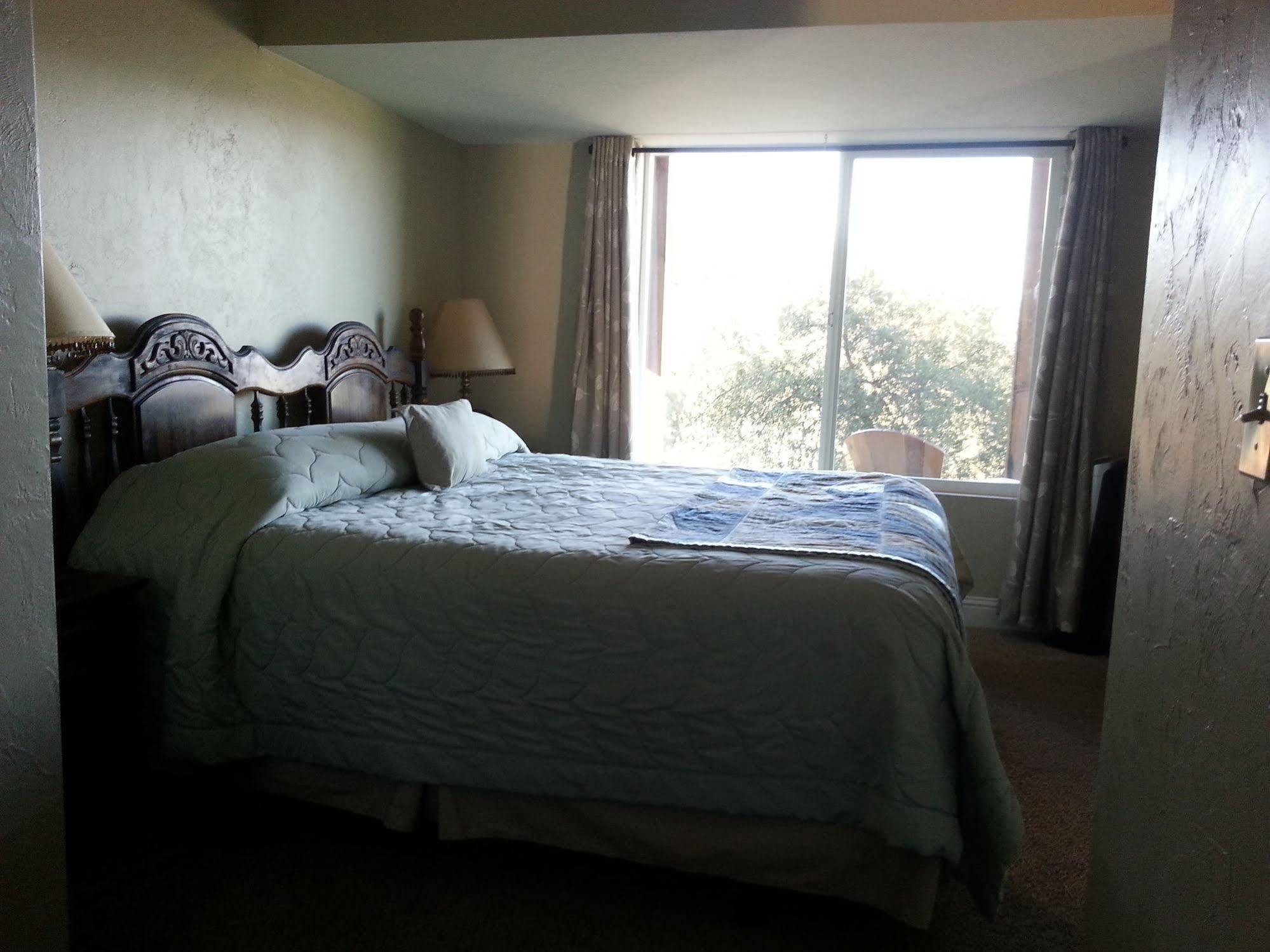 Yosemite Sierra View Bed & Breakfast Oakhurst Kültér fotó